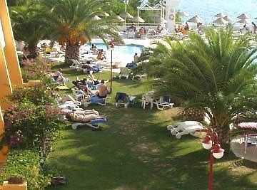 Atamis Onura Hotel Kuşadası Buitenkant foto