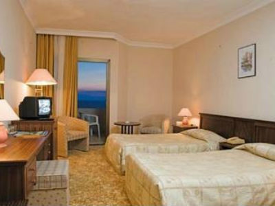 Atamis Onura Hotel Kuşadası Buitenkant foto